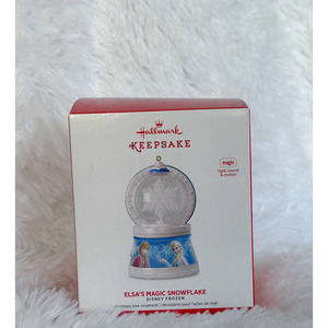 Hallmark Disney Frozen Elsa's Magic Snowflake Christmas Ornament